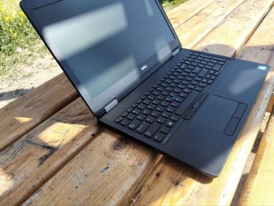 DELL i7 6ème Gen SSD 256 Go 16Go RAM