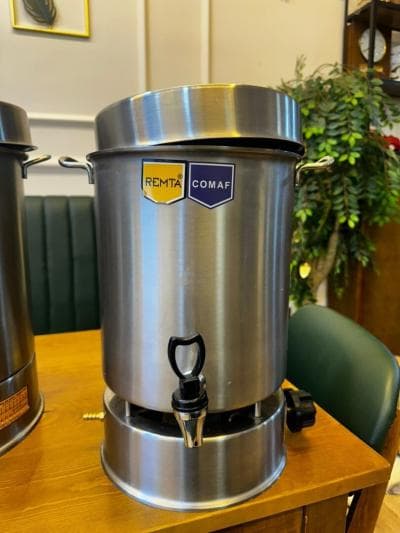 Chauffe-eau / thé/ café professionnel à vendre