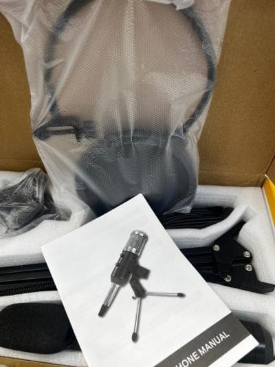 MICROPHONE
