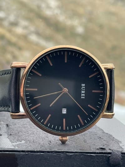 Montre classique pour homme
