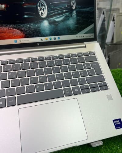 HP ELITEBOOK6 G1