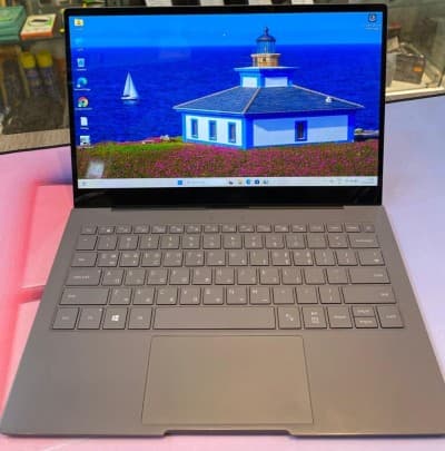 SAMSUNG Galaxy Book S TACTILE Snapdragon 8cx Ram 8 ddr4 SSD 240 NVME