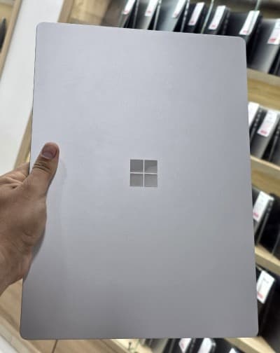 Microsoft Surface Laptop 4 Ryzen 7 4980U 8G 256 SSD 15" Tactile