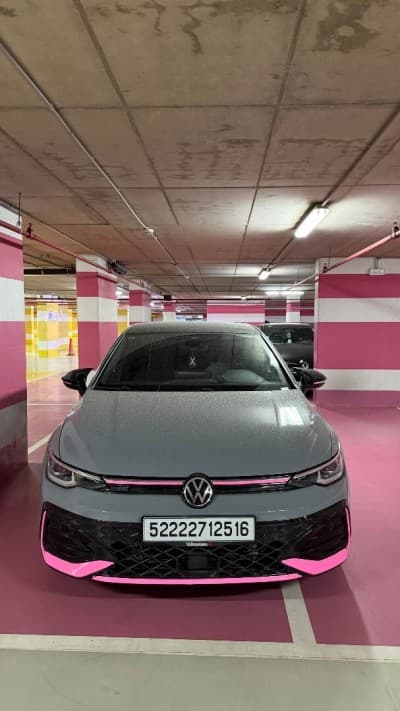 Volkswagen Golf 8 2025 R-Line