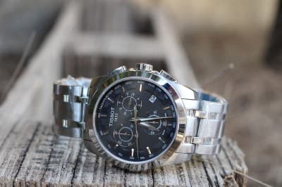 Montres pour hommes TISSOT Couturier Acier