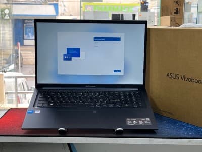 ASUS VIVOBOOK 17 INTEL 5 120U 16GB 512GB SSD 17,3 FHD NEUF SOUS EMBALLAGE