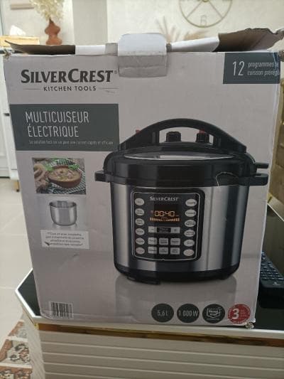 Multicuiseur électrique