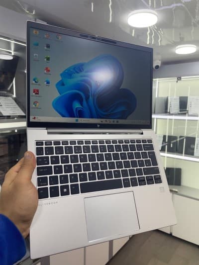 HP ELLITEBOOK 835G10 / RYZEN 5PRO 7540U / 16GB / 256GB / 13.3 FHD