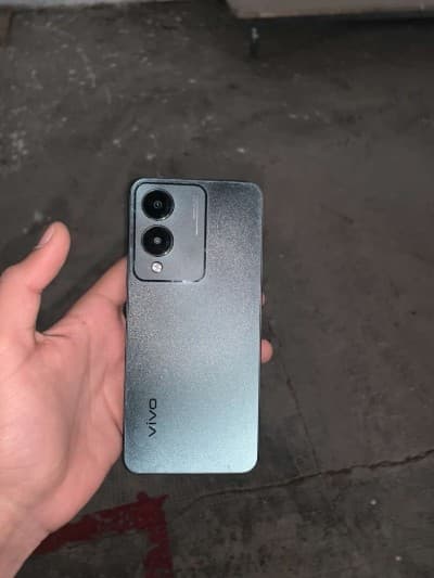 Vivo y17s