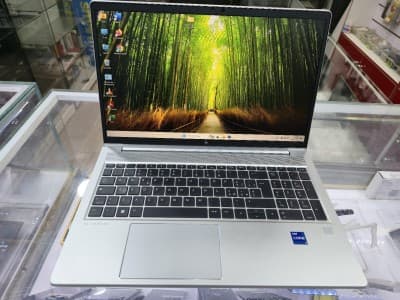 -VENDU- HP Elitebook 650 G9 i7-1255U 16G/512G MX570 (10 Cores, 12 Threads, 12 MB Cache)