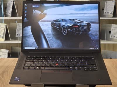 ( VENDU ) STATION LENOVO THINKPAD P1 GEN-6 I7-13800H 32G 1T RTX 4060 8G 16'' 4K