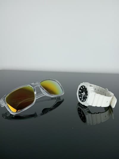 MONTRES CASIO G-SHOCK + LUNETTE DE SOLEIL POUR HOMME HOLBROOK