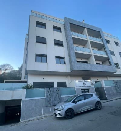 Location Appartement F4 Alger Hydra
