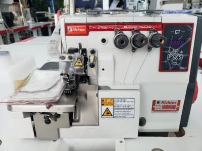 ماكينة خياطة السورجي 3 خيوط Richtex صناعة 2025