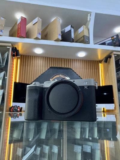 Sony A7c boitier nu en excellent état batterie et chargeur