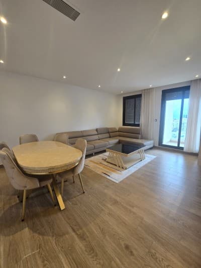 Location Appartement F4 Alger Hydra