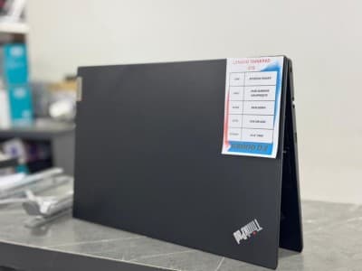 LENOVO THINKPAD E15 /RYZEN3 5425U/ 256GB / 8GB DDR4