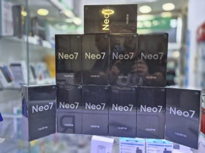 Realme neo 7 256GB/12Ram