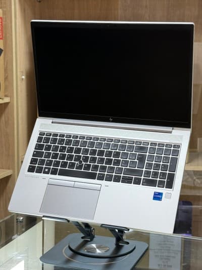 HP ELITEBOOK 850 G8 I7 1165G7 16GO 512GO SSD NVME