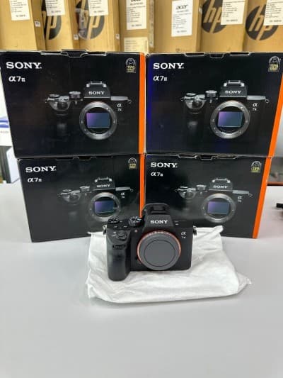 Sony a7 III Nu 24.2MP 4K FULL FRAME Neuf Sous emballage
