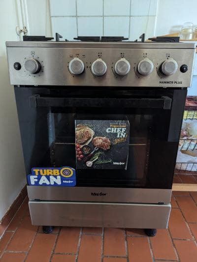 Cuisinière MAXTOR HAMMER PLUS - Ventilé Fonte 4 Feux