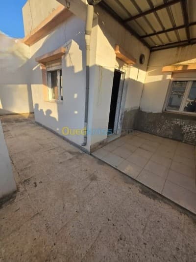 Vente Appartement Niveau de villa F4 Annaba Annaba
