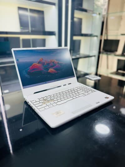 ASUS TUF A15 WHITE EDITION RYZEN 7 5800H 16GB 512GB RTX 3070 240Hz