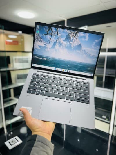HP ZBOOK FIREFLY 14 G10 I7-1355U 16GB DDR 5 1TB SSD RTX A500 4GB