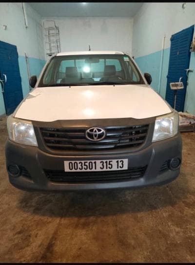 Toyota Hilux 2015 LEGEND DC 4x2