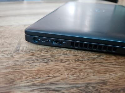 DELL latitude 5400 I5 8em 256G SSD 8G ram