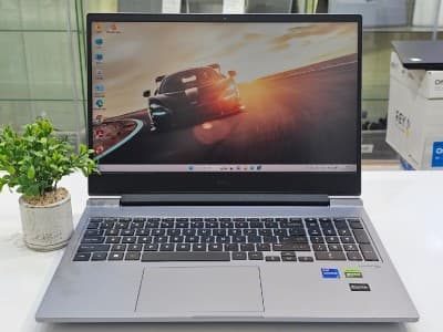 HP OMEN Laptop16-ae0xxx I7-14 H 16GB 512SSD 16P