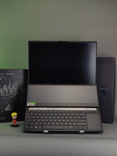 ASUS ROG ZEPHYRUS DUO 16 Ryzen 9 6900HX RTX 3080TI RAM 32gb ddr5 SSD 1tb ÉCRAN 16" et 14" tactile