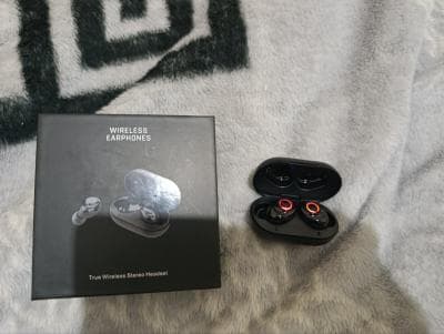 Airpods XL7