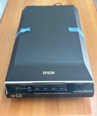 SCANNER EPSON V600