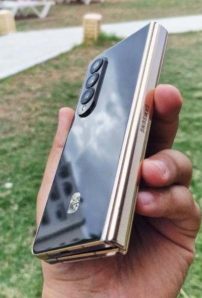 Samsung Galaxy Zfold 4 W23