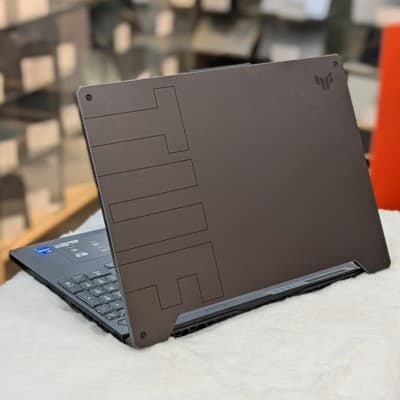 ASUS TUF GAMING F15 i 7-11800H 32GB-1500GB SSD RTX3060 06 GB