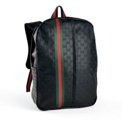 un cartable GG حقيبة ظهر GG