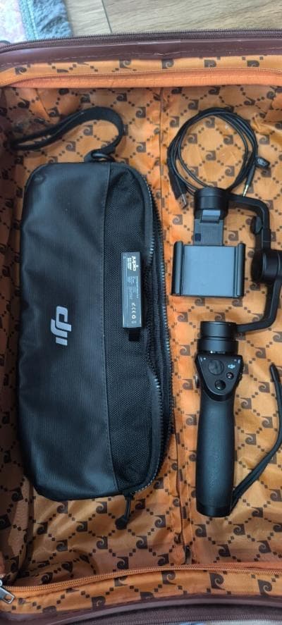 DJI osmo mobile original avec batterie