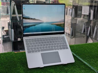 Microsoft Surface LAPTOP 13 1ST ÉDITION