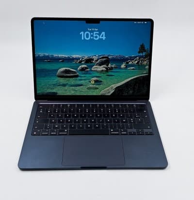 LAPTOP MACBOOK AIR 2024 13.6" M3 2024 RAM 8G DDR5 256 SSD NVME