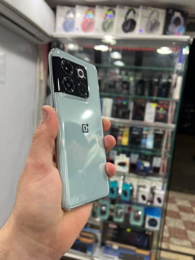 One Plus 10T