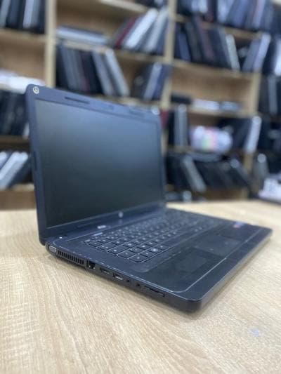 LAPTOP HP AMD E300 4/320gb