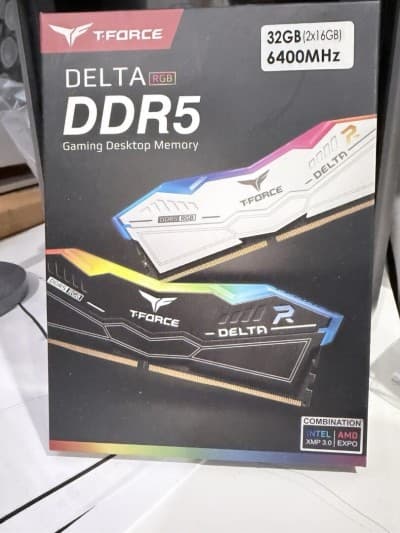 TEAMGROUP T-Force Delta RGB DDR5 32GB (2x16GB) 6400MHz CL38