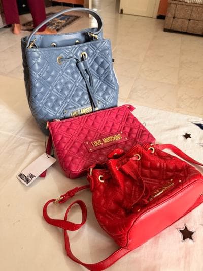 3 sacs Moschino originaux, from switzerland