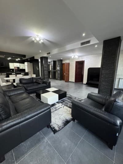 Location Appartement F4 Alger Hydra