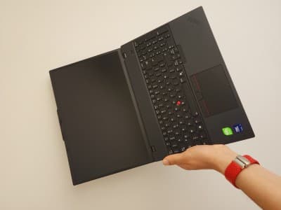 Lenovo ThinkPad T16 Gen 4 - Ultra 7 255U , 16GB DDR5 , 512GB, 16", FHD