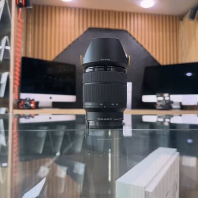 Sony 28-70mm f/3.5-5.6 en excellent état