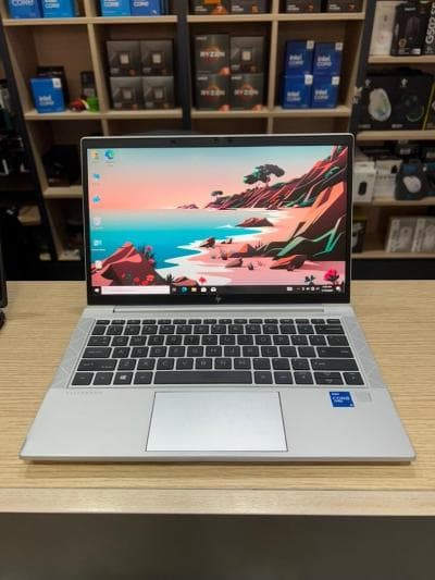 LAPTOP HP ELITEBOOK 830 G8 I5 1135G7 8GB 256SSD 13.3'' FHD