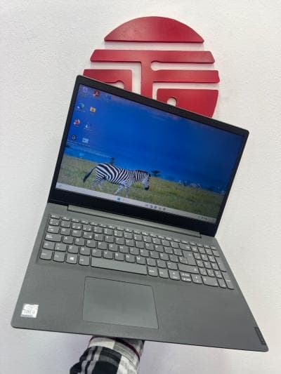 LENOVO V14 i3 10em RAM 8gb NVME 256gb INTEL UHD