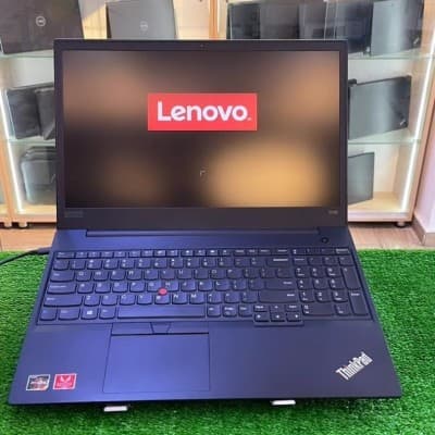THINKPAD E585 RYZEN 3 2250U 8G 256SSD 15.6'' FHD IPS